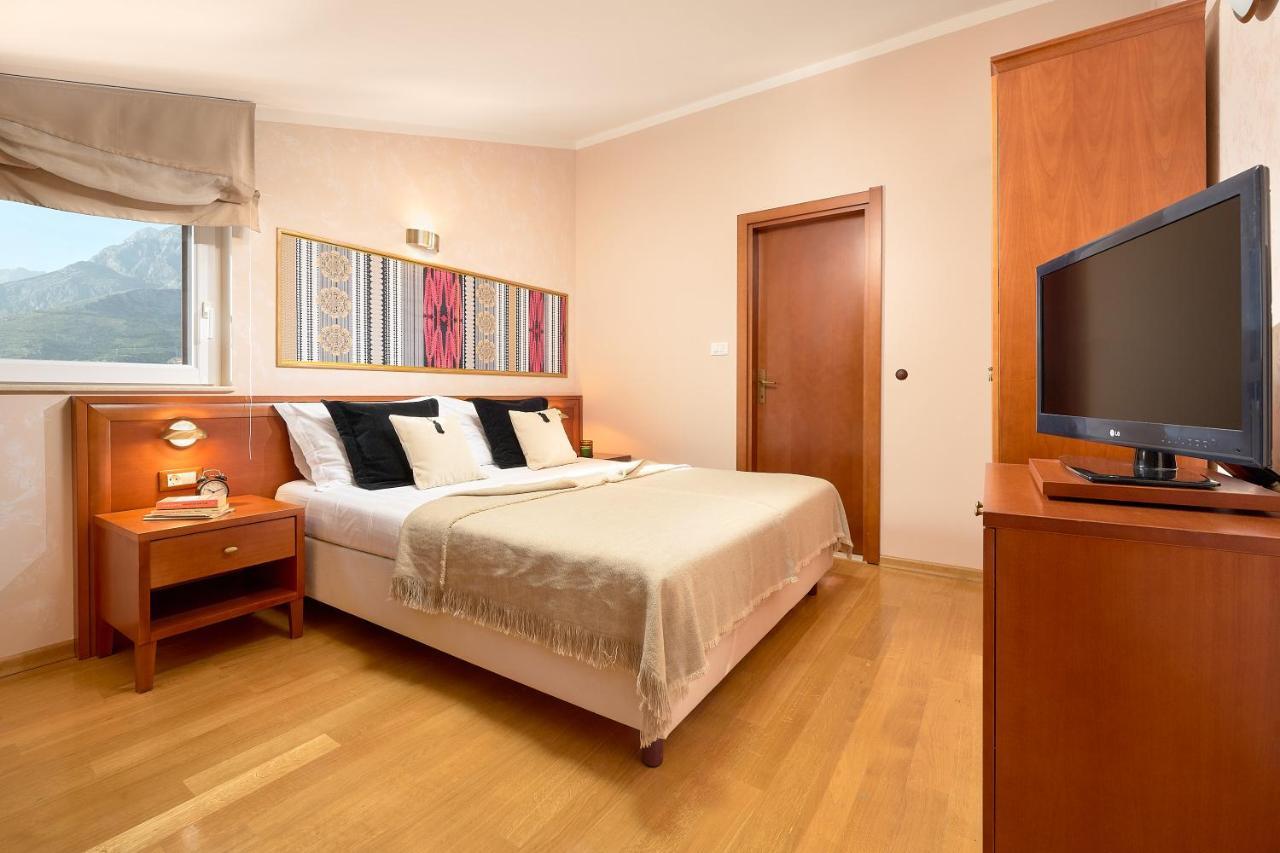 Hotel Villa Andrea Tučepi Εξωτερικό φωτογραφία